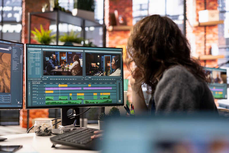 Corporate video subtitling helps audiences focus on the content