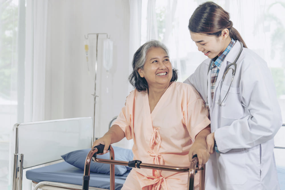 Medical report translation services help medical practitioner’s decisions. Image source: magnific.com.