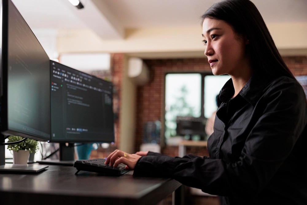 AI in software localization helps to manage growing volumes of content more efficiently. Image source: magnific.com.